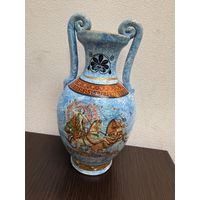 Ваза из керамики в греческом стиле 2000-2010 гг.