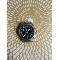 Часы наручные.  Состояние на скане. В коллекцию,ремонт,на запчасти.