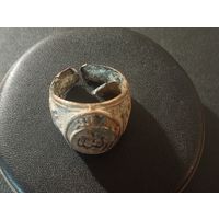 Крупный старинный мужской перстень