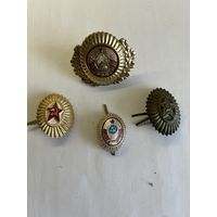 4 кокарды