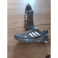 Кроссовки adidas