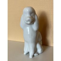 Фарфоровая статуэтка "Пудель"  Добруш. АУКЦИОН не с рубля без МПЦ.