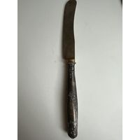 Старинный столовый нож серебро