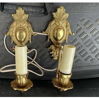 Пара настенных бронзовых светильника. Европа