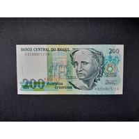 200 крузейро 1990 года. Бразилия. UNC.  Распродажа.