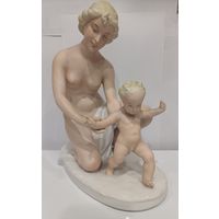 Все лоты с 1р.Редкая Валендорф Мать с ребёнком