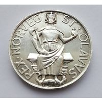 Норвегия. 900 лет со дня смерти Святого Олафа в битве при Стикластаде 1030-1930. Серебро.