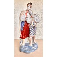 Статуэтка фарфоровая Майская ночь