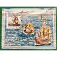 Мозамбик 2009. Боевые парусные корабли. Блок