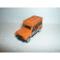 Модель авто LAND ROVER DEFENDER. Mattel-MATCHBOX. м-б 1:64