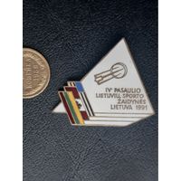 Значок тяжелый, эмали 1991. Литва