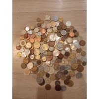 Много разных монет