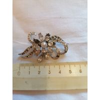 Брошь СССР старая не все камни