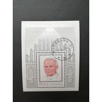Польша 1979 Блок Mi.76 (silver) с маркой "Визит Папы римского Павла Иоанна II в Польшу" (гашение без клея) марки Mi.2632 каталог 35.00 евро