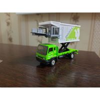 Грузовик GMC Airport Service от Matchbox,  1/60(64)