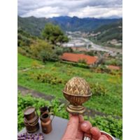 Бронзовая стринная дверная ручка в форме шишки. Франция