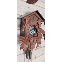 Часы настенные, немецкие, резные. С 1руб, Без М. Ц.
