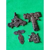 Части старинных крестиков, серебро.