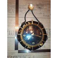 Механические, настенные часы "Знаки зодиака", ГДР, не заводятся, не рабочие, на запчасти.