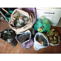 - БАНКИ 100 шт 0.6 , 0.8 л с крышками закрутками и без 0.5 л + банка 10 л + 70 шт жестяных крышек для закатки