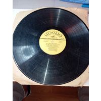 Виниловые пластинки из СССР  . Марк Бернес .