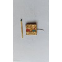 Знак значок к 20 летию образования Вьетнама 1965г тяжмет