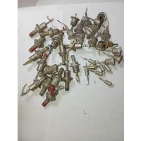 Диоды  Д242 , Д 815 , Д 202 , Д226 , Д 814 , КД 411 . С рубля