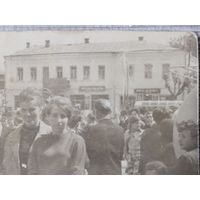 Первомайская демонстрация на городской площади г.Мозырь1966г.