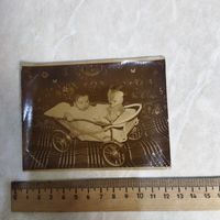 Фотография. История СССР в лицах.  Бабушке от "Котика" 1972 г. Ретро вещи. Коляска.