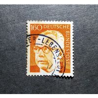 Марка Германия 1971 год Густав Хайнеман