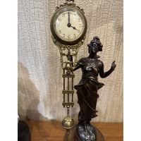 Настольные часы начала 20го века , механические, фирмы Junghans "Мистерия", очень редкие