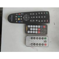 Пульты управления 3 штуки.