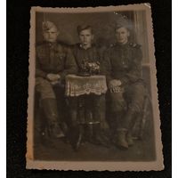 Фото. Солдаты срочной службы. Артиллеристы. 1946 г.