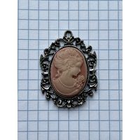 Кулон, медальон Камея.