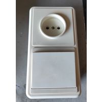 Блок 1 клавишный выкл + розетка скрытой установки