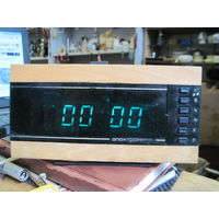 Часы-будильник Электроника 6.31.