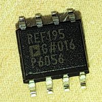 REF195GSZ smd. Источник опорного напряжения с низким падением напряжения, микромощный, 5В [SO-8] REF195 REF195G