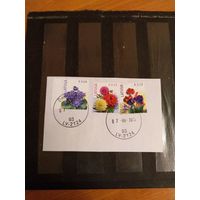 2015 Латвия флора цветы Мих 930, 933 оценка 5,5 евро на вырезке с четким гашением (5-6)