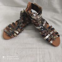 Босоножки женские