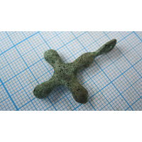 Крестик старинный, нательный. Бронза, литье.