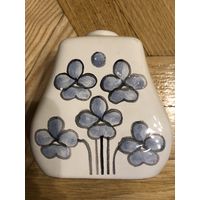 Вазочка эстонской фабрики TEKT (Tallinna Ehituskeraamika Tehas) ретро