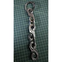 Цепочка( часть) , шатлен?