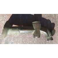 Кран носик на средний самовар.