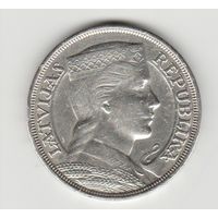 Монета 5 лат 1929 года. Латвия. Серебро.