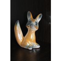 Керамическая, декоративная статуэтка "Лисичка", клеймо.