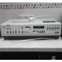 Цветной кассетный видеомагнитофон Электроника ВМ12