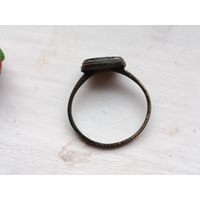 Колечко пвсевдо геральдика