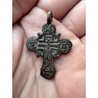 Крестик нательный старинный "Штурвал"