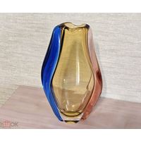 Ваза плоская, цветное стекло, серии Богемия, Чехия, период СССР