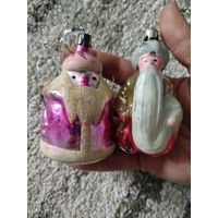 2 ёлочные игрушки,дед мороз и дядька черномор,целые,с рубля